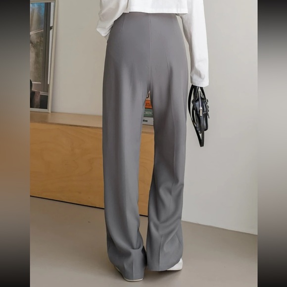 ($5) Gray Wide leg Pants - Picture 2 of 5